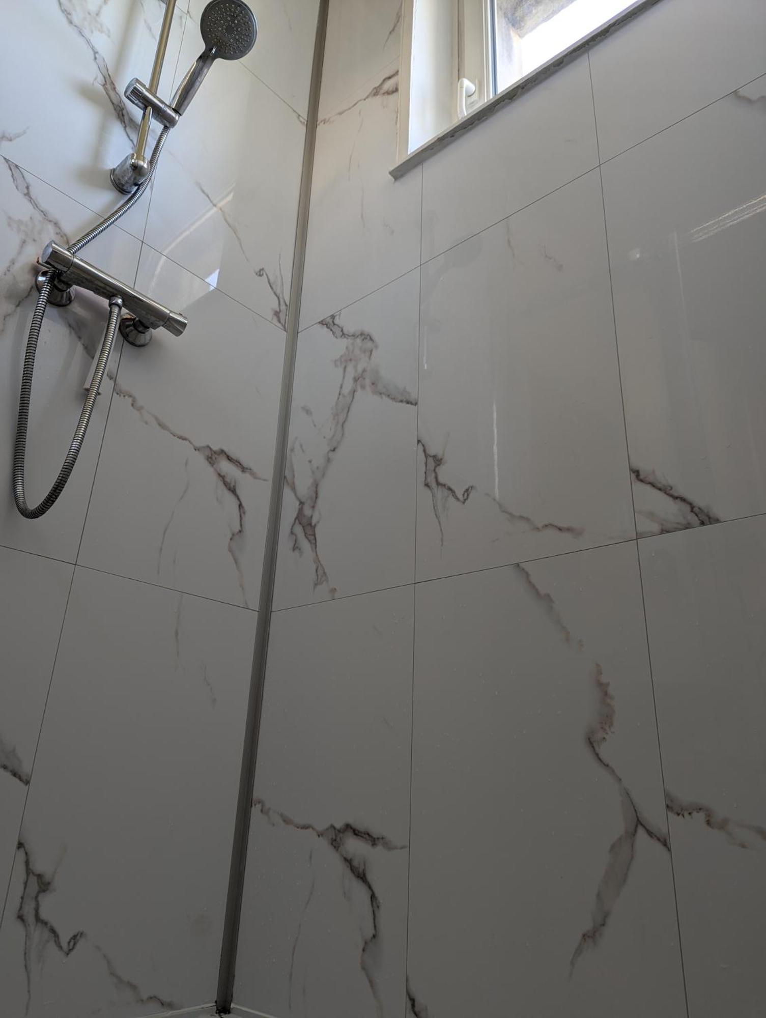Le Mirage - Appartement 2 Chambres, Salon, Cuisine Equipee, Parking Et Wifi Gratuit Mulhouse Exteriör bild